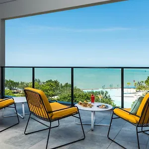 Oaks Hotel Cairns