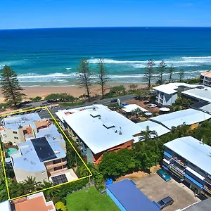 4* Aparthotel Coolum Baywatch